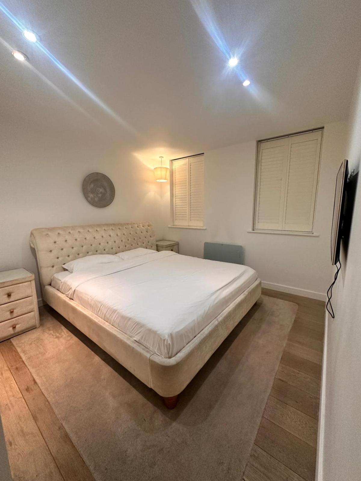 Spacious Central London Flat - 2Bhk Екстер'єр фото