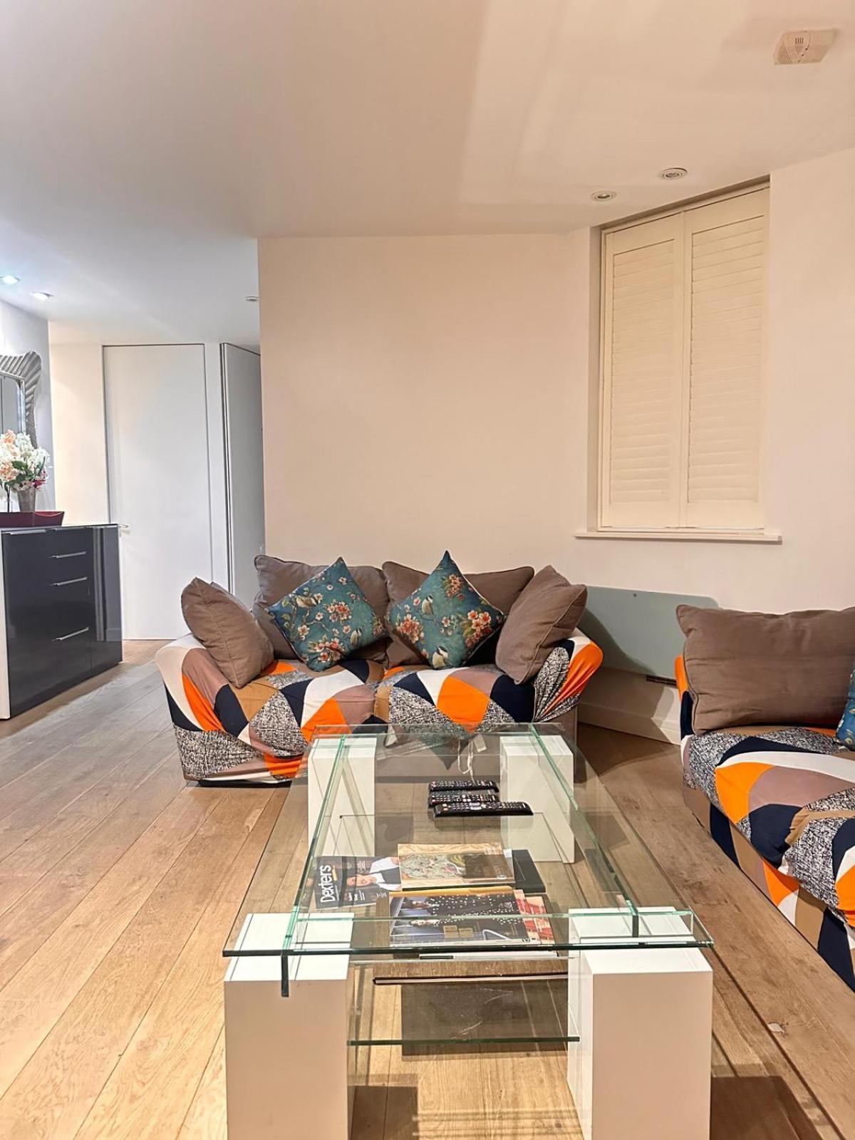 Spacious Central London Flat - 2Bhk Екстер'єр фото